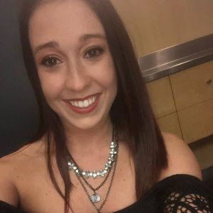 Meet your Posher, Allina